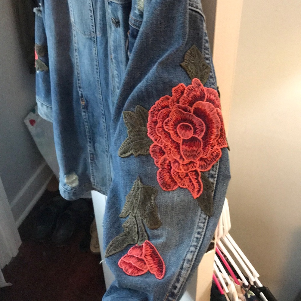 Jean jacket - Picture 2 of 2